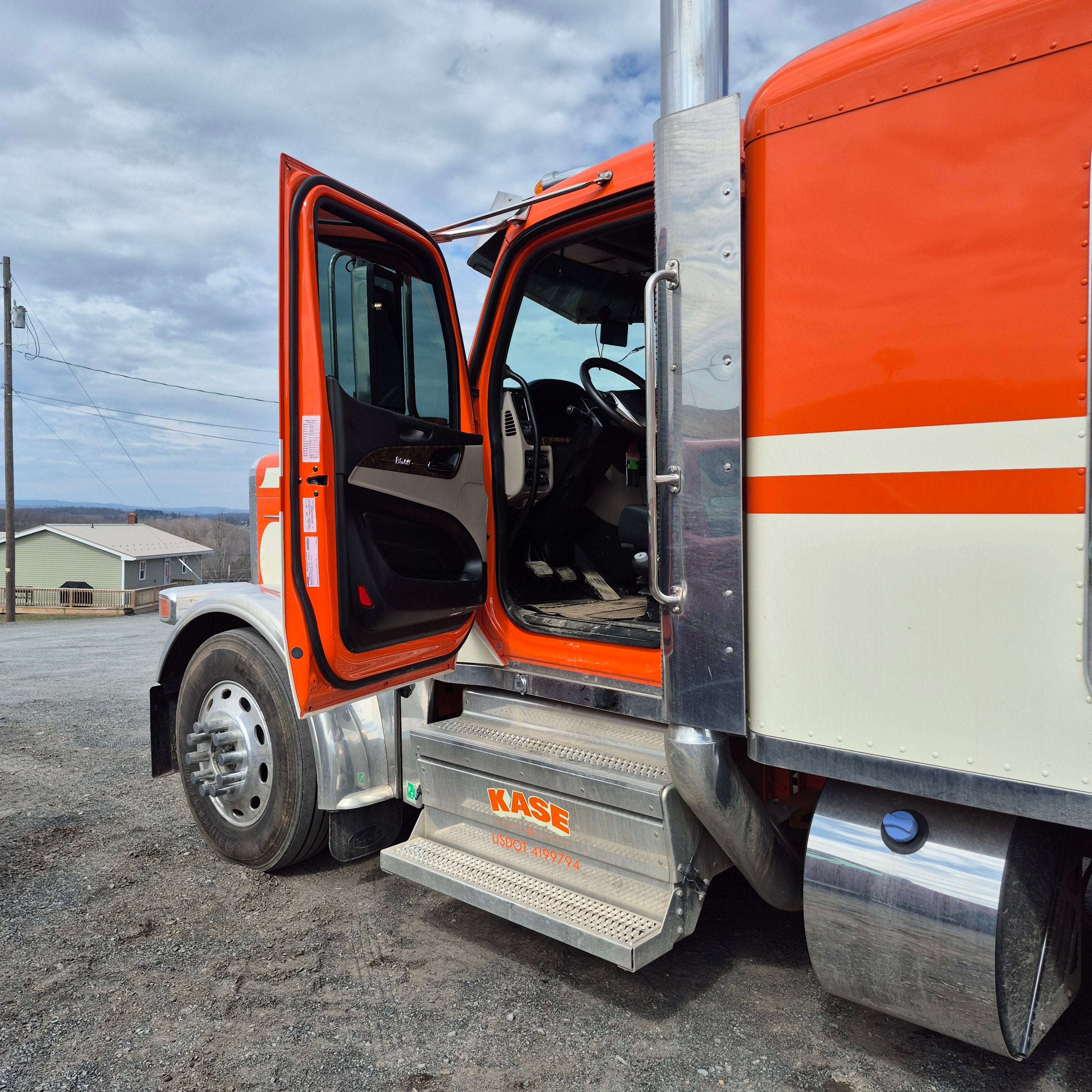 Custom Bolt-on Hardwood CB Mounts for Peterbilt 589 / 579 / 567